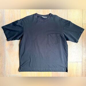 Uniqlo Men’s T-Shirt One Pocket Casual Relaxed Fit Slit Sides Black Size L